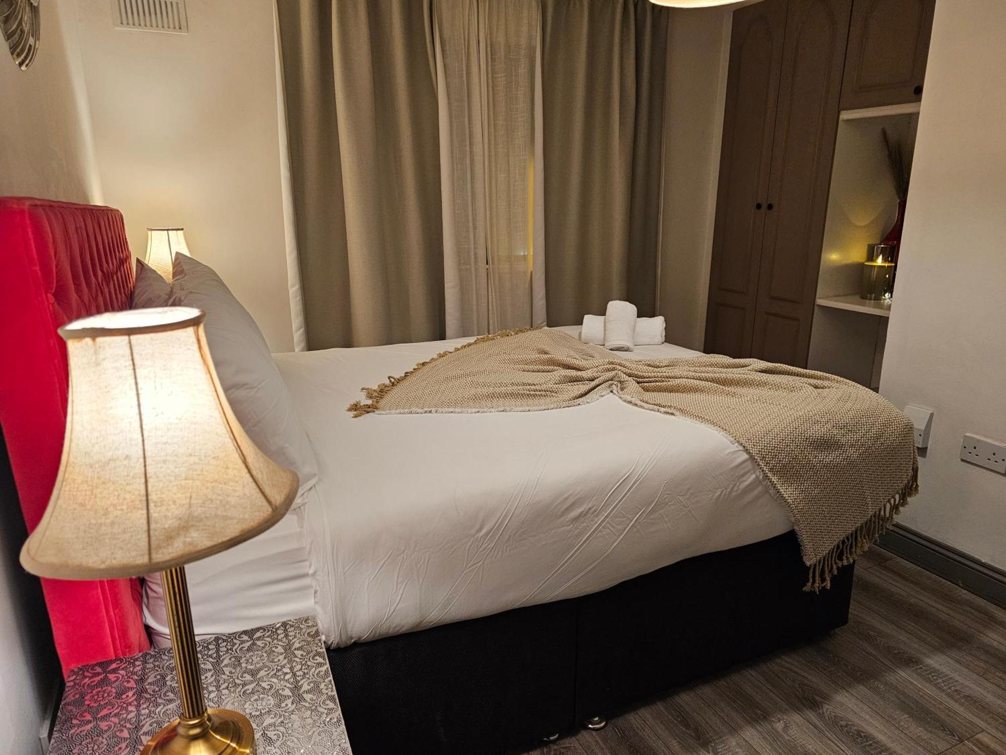 Dublin Exchange Suites ภายนอก รูปภาพ